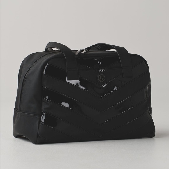 lululemon athletica Handbags - Lululemon Urban Sanctuary Bag
